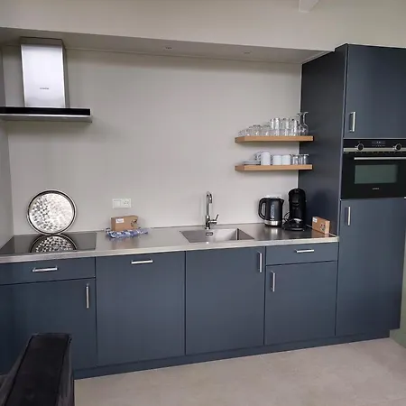 Comfort 02 Met Jacuzzi Putten