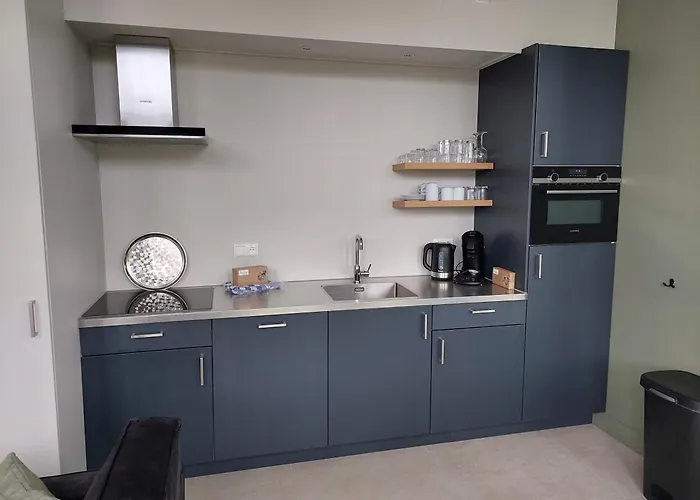 Comfort 02 Met Jacuzzi Putten