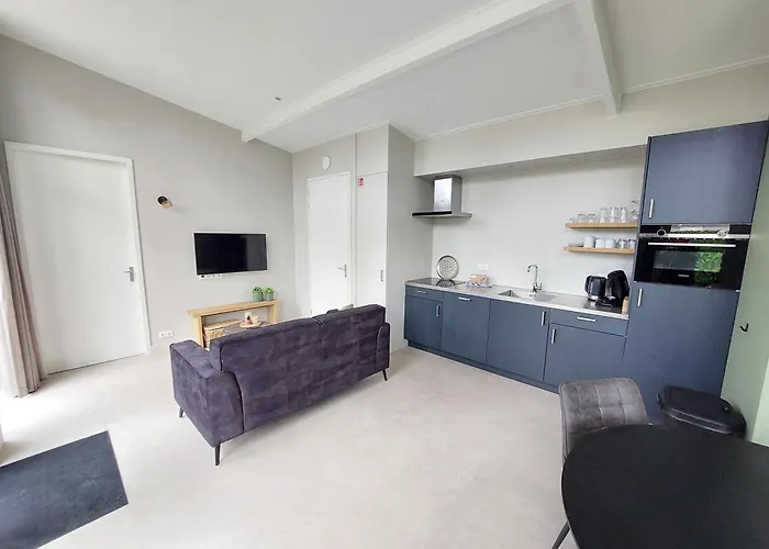 Comfort 02 Met Jacuzzi Сasa de vacaciones